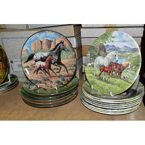 559 - THIRTY TWO BOXED COLLECTORS PLATES, mainly horse and pony themed, by Royal Doulton, Spode, Davenport... 