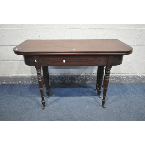 1199 - A REGENCY MAHOGANY CONCERTINA ACTION EXTENDING DINING TABLE, with two sized additional leaves, on te... 