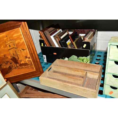 495 - A BOX AND LOOSE SUNDRY ITEMS ETC, to include a quantity of pictures and prints including a Pamela Bl... 