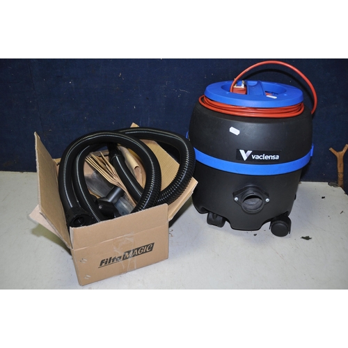 1080 - A VACLENSA VACUUM with box of accessories (PAT pass and working)