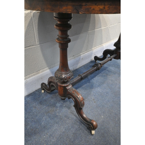 1225 - A LATE VICTORIAN WALNUT KIDNEY TABLE, on turned supports, and stretchers, length 121cm x depth 65cm ... 