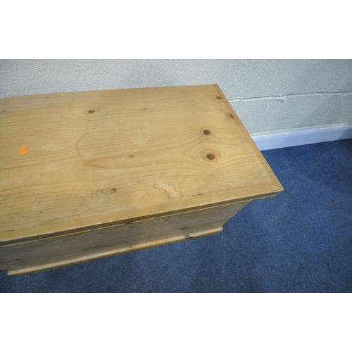 1270 - A MODERN PINE BLANKET CHEST, width 91cm x depth 47cm x height 49cm (condition:-water stains)