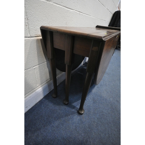 1286 - A GEORGIAN MAHOGANY GATE LEG TABLE, on six cabriole legs, open length 157cm x closed length 45cm x d... 