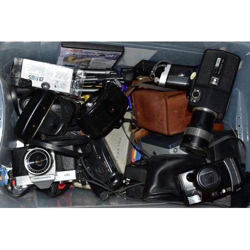 292 - A TRAY CONTAINING VINTAGE FILM CAMERAS including a Mamiya Sekor 528TL, a Polaroid 103 Instant camera... 