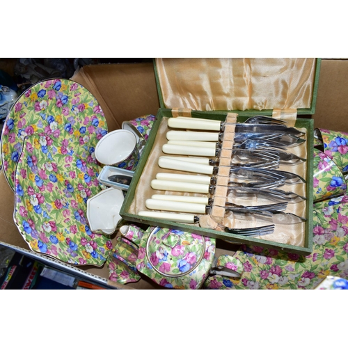 370 - THREE BOXES TEAWARES AND ORNAMENTS, to include a stainless steel meat caring dish, a set of Royal Wi... 