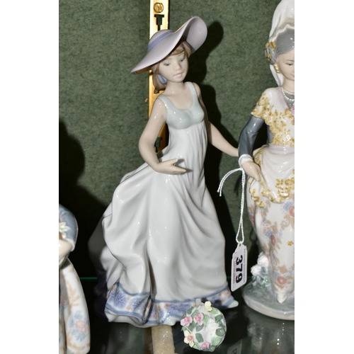 379 - FIVE LLADRO FIGURES, comprising Valencian Girl With Flowers no 1304, sculptor Juan Huerta, issued 19... 