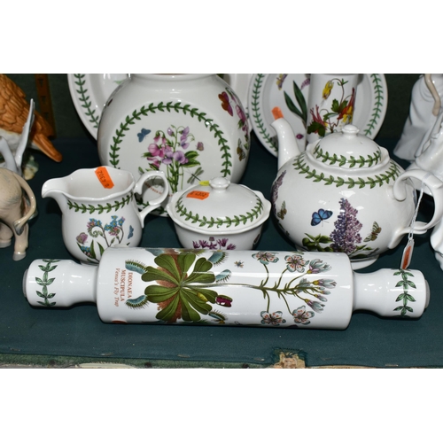 388 - EIGHT PIECES OF PORTMEIRION BOTANIC GARDEN, comprising a teapot, a biscuit barrel, a rolling pin, a ... 