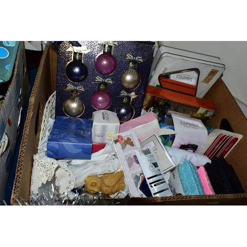 393 - SEVEN BOXES AND LOOSE HOMEWARES AND SUNDRY ITEMS, to include table lamps, a Swan `grey and rose meta... 