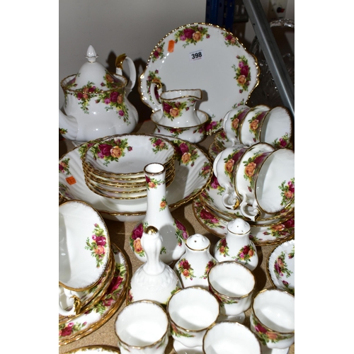 398 - A COLLECTION OF ROYAL ALBERT 'OLD COUNTRY ROSES' TEAWARES, comprising teapot, two trinket dishes, on... 