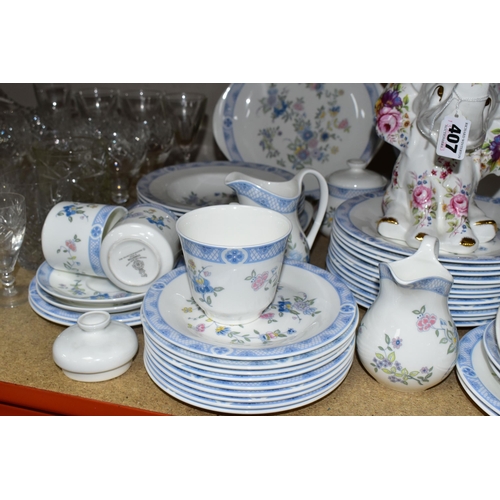 407 - A ROYAL DOULTON 'CONISTON' PATTERN H5030 PART DINNER SET AND CUT GLASSWARE, comprising a set of six ... 