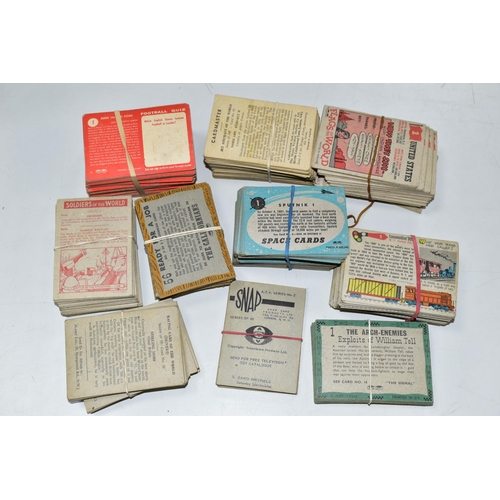 516 - A COLLECTION OF 1950'S/1960'S BUBBLE GUM CARDS, to include a complete set of A & BC Football Quiz ca... 