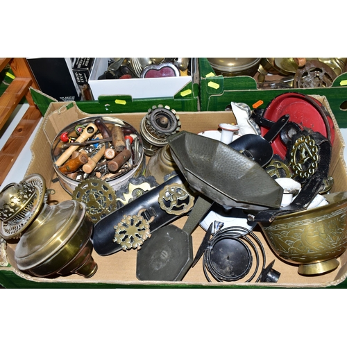 522 - THREE BOXES AND LOOSE METAL WARES ETC, to include horse brasses, brass Buddha approximate height 19c... 