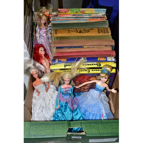 525 - A BOX OF MODERN DOLLS AND VINTAGE CHILDRENS BOOKS ETC, to include a Disney transforming Cinderella, ... 