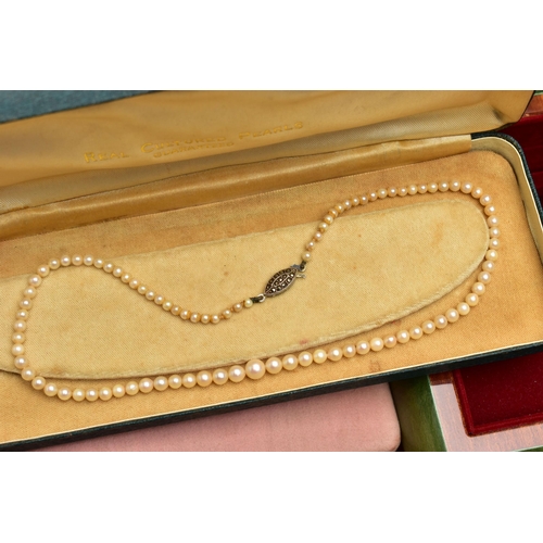 106 - A BOX OF ASSORTED WHITE METAL JEWELLERY WITH JEWELLEY BOXES, to include an oval floral detailed lock... 