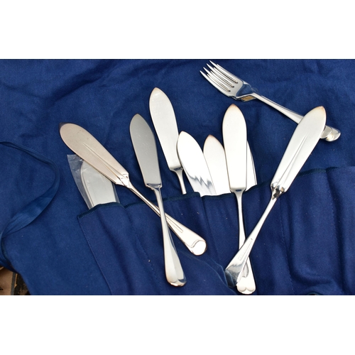 122 - A BOX OF ASSORTED SILVER TEASPOONS AND WHITE METAL WARE, to include four silver teaspoons, all with ... 