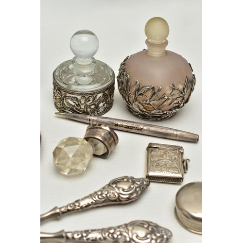 155 - ASSORTED SILVER AND WHITE METAL ITEMS, to include a vanity hair brush and hand held mirror, both of ... 