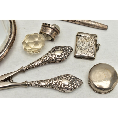 155 - ASSORTED SILVER AND WHITE METAL ITEMS, to include a vanity hair brush and hand held mirror, both of ... 