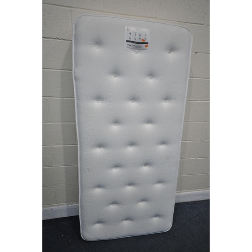 1330 - A REYLON SINGLE MEMORY FOAM MATTRESS (condition:-torn, see image)