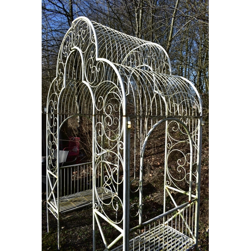 904 - AN ARCHICTURAL WROUGHT IRON GARDEN ROSE ARBOUR, with a seat at each end, width 170cm x depth 93cm x ... 