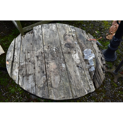 948 - A CAST ALUMINIUM GARDEN TABLE, diameter 70cm x height 71cm (condition:-wooden top distressed and ide... 