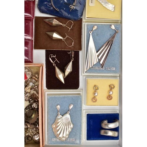 102 - A BOX OF ASSORTED SILVER AND WHITE METAL JEWELLERY, to include a small box of assorted white metal c... 