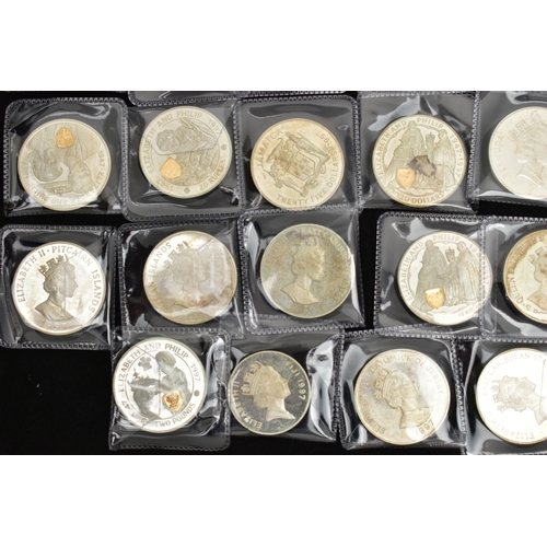 128 - A QUANTITY OF 1997 QUEEN ELIZABETH/PHILIP STERLING SILVER CROWN SIZE COINS, with highlighted Shield ... 