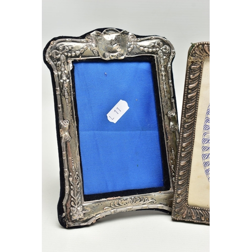 152 - THREE EARLY 20TH CENTURY SILVER MOUNTED EASEL BACK PHOTOGRAPH FRAMES, of rectangular form, all with ... 