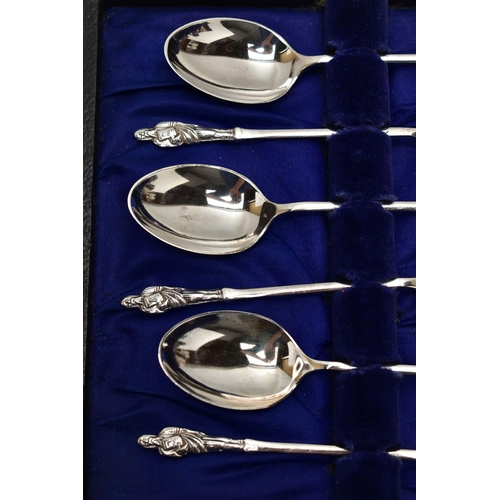 154 - A SMALL PARCEL OF 20TH CENTURY SILVER, comprising a George V cased set of six apostle top teaspoons,... 