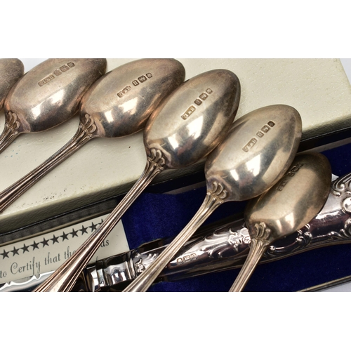 156 - A BOXED ELIZABETH II SILVER HANDLED CAKE KNIFE AND A SET OF SIX GEORGE V SILVER COFFEE SPOONS, the k... 