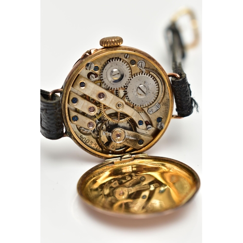 41 - A EARLY 20TH CENTURY 9CT GOLD WRISTWATCH, hand wound movement, round dial, Arabic numerals, polished... 