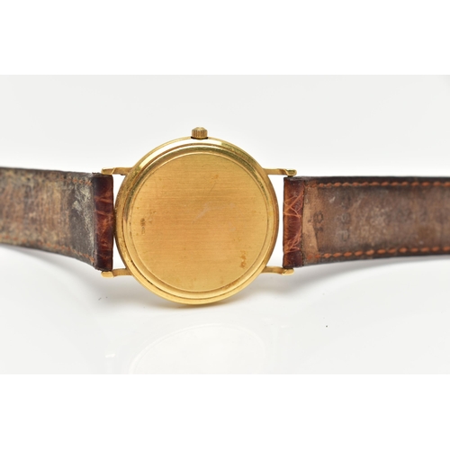 63 - A GENTS 18CT GOLD 'OMEGA' QUARTZ WRISTWATCH, round gold dial signed 'Omega', baton markers, date win... 