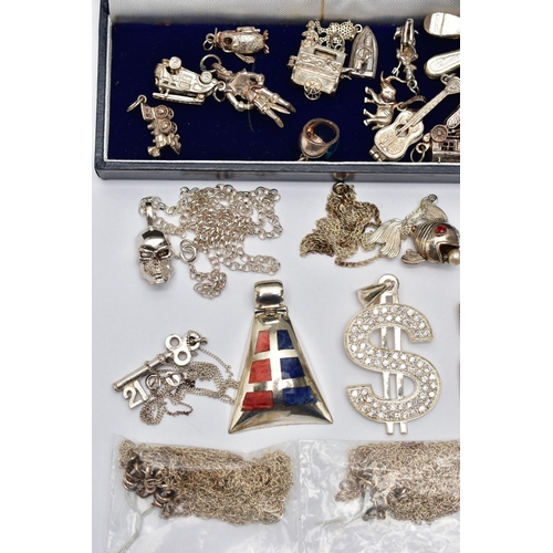 79 - A BAG OF ASSORTED WHITE METAL JEWELLERY, to include a box of assorted charms in various forms such a... 