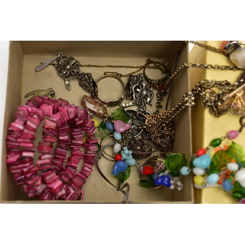 96 - A SMALL BOX OF ASSORTED JEWELLERY, to include a rolled gold plated bangle, fitted with a push piece ... 