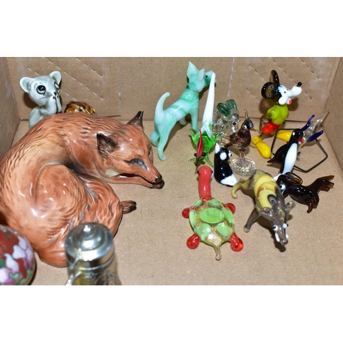 385 - A GROUP OF ASSORTED CERAMICS, comprising a Beswick Fox 1017 (chipped ear), three miniature Cloisonné... 