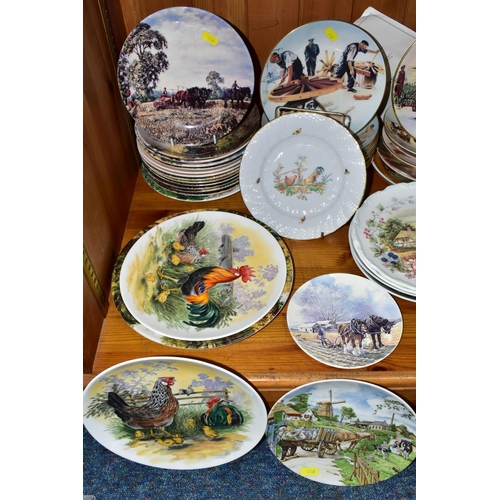 446 - A GROUP OF CABINET AND COLLECTOR'S PLATES, comprising a City of Coventry Silver Jubilee commemorativ... 