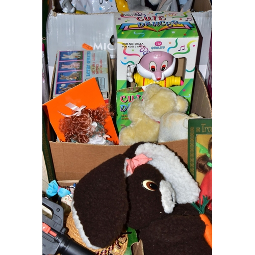 498 - FIVE BOXES AND LOOSE TOYS, to include a collection of Winnie the Pooh soft toys, a boxed Bluebird Di... 