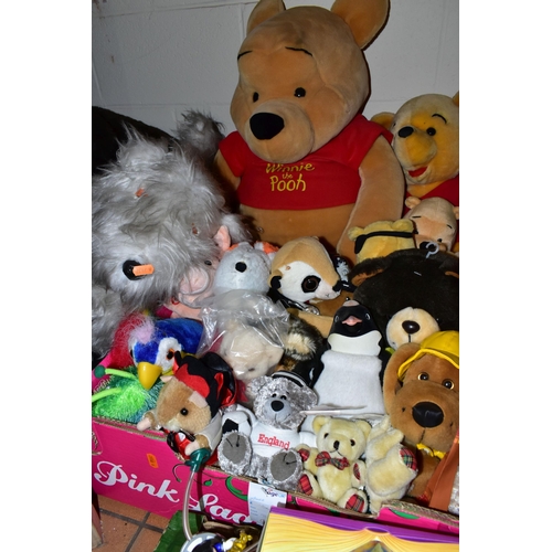 498 - FIVE BOXES AND LOOSE TOYS, to include a collection of Winnie the Pooh soft toys, a boxed Bluebird Di... 