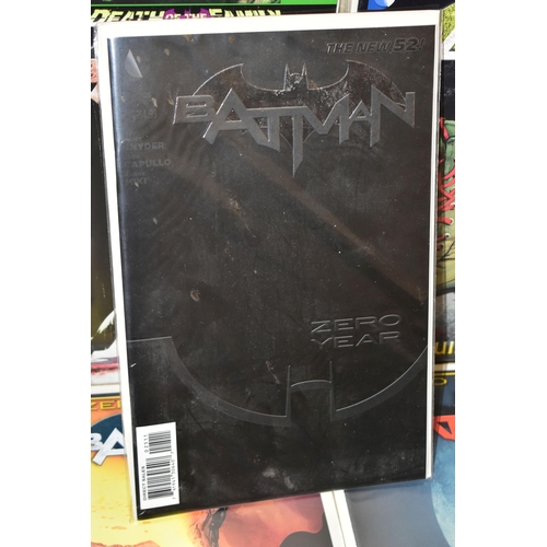 280 - BATMAN VOLUME 2 NUMBERS 0-25 AND ANNUAL 1 SEALED, number six marks the first full appearance of The ... 