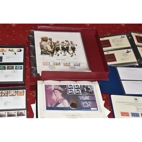 22 - LARGE COLLECTION OF MAINLY GB FDCS AND A WORLDWIDE STAMP COLLECTION IN TWO BOXES, we note GB fdcs to... 