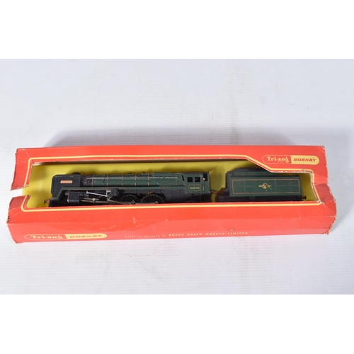 106 - FIVE BOXED TRI-ANG HORNBY OR HORNBY RAILWAYS OO GAUGE LOCOMOTIVES, Battle of Britain class 'Winston ... 