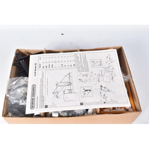 90 - A BOXED PART BUILT HORNBY RAILWAYS STEPHENSONS ROCKET CONSTRUCTION KIT, No.G125, builds a 3.5   gaug... 