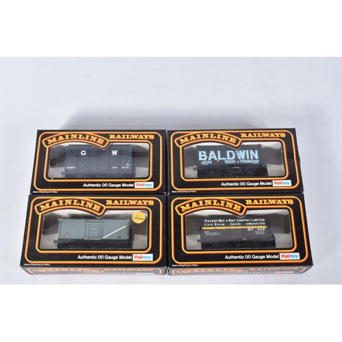 96 - A QUANTITY OF BOXED AND UNBOXED MAINLINE RAILWAYS AND AIRFIX GMR OO GAUGE FREIGHT ROLLING STOCK, vas... 