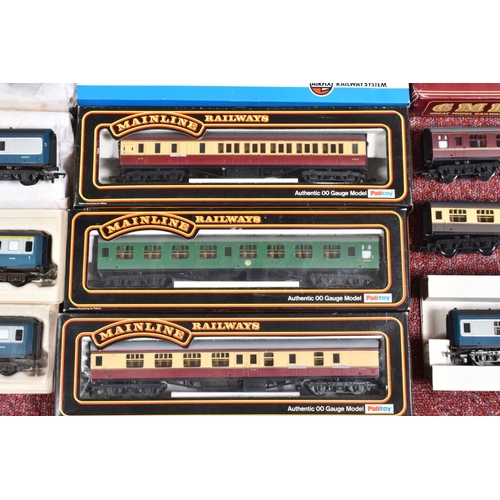 99 - A QUANTITY OF MAINLY BOXED AND PART BOXED OO GAUGE COACHING STOCK, assorted models by Mainline and A... 