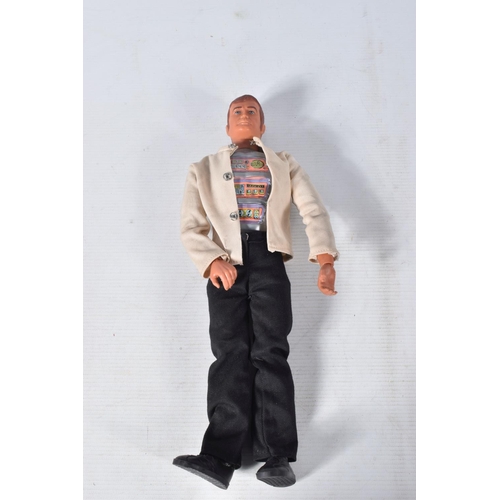 167 - AN UNBOXED DENYS FISHER KENNER SIX MILLION DOLLAR MAN FIGURE, complete with N.A.S.A. suit, training ... 