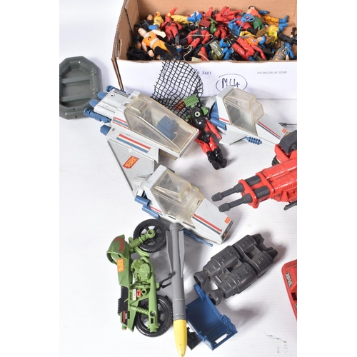 172 - A QUANTITY OF UNBOXED AND ASSORTED ACTION FORCE FIGURES, VEHICLES AND ACCESSORIES, all in playworn c... 