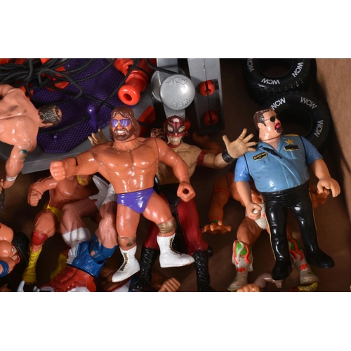 186 - A QUANTITY OF UNBOXED AND ASSORTED PLAYWORN W.C.W. and W.W.F. WRESTLING FIGURES, approx. 35 playworn... 