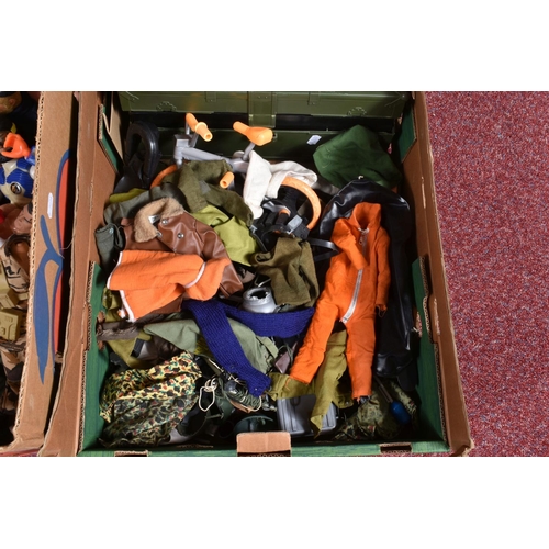 188 - A QUANTITY OF ASSORTED ACTION MAN FIGURES, CLOTHING, ACCESSORIES AND VEHICLES, all in playworn condi... 