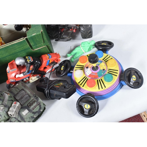 195 - A QUANTITY OF RADIO CONTROL MODELS AND ASSORTED TOYS ETC., to include boxed RC 1970's Hong Kong made... 