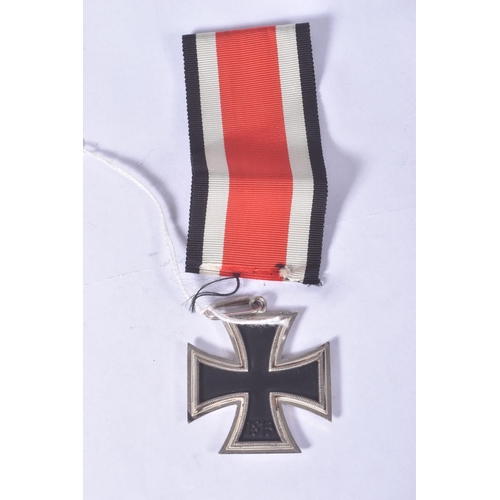 253 - A NICE ORIGINAL KNIGHTS CROSS OF THE IRON CROSS, IT IS believed the parts were made during WW2 but t... 