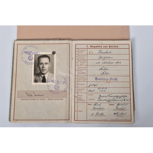 316 - SS WEHRPASS (SERVICE) BOOK for Wilhelm Umlaü, DOB 15/02/1912, place Cologne (1) Customers must satis... 